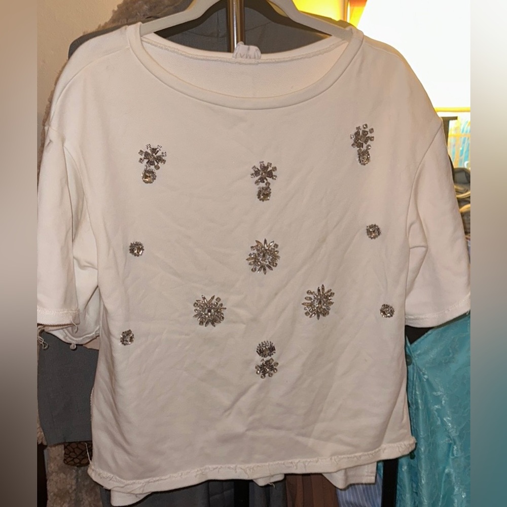 **LIKE NEW** AMT RHINESTONE TOP